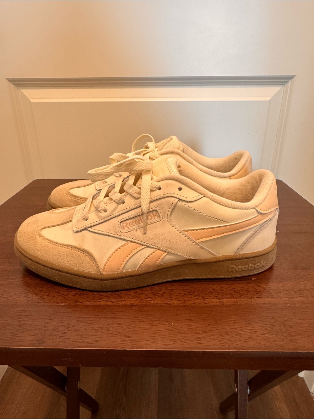 Reebok Sneakers – Cream & Pink with Suede Detail
